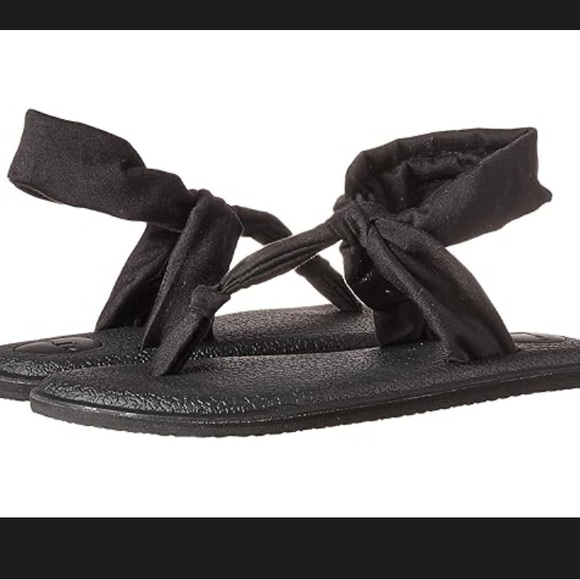 Sanuk Shoes - Sonuk black Yoga Sling Ella size 6